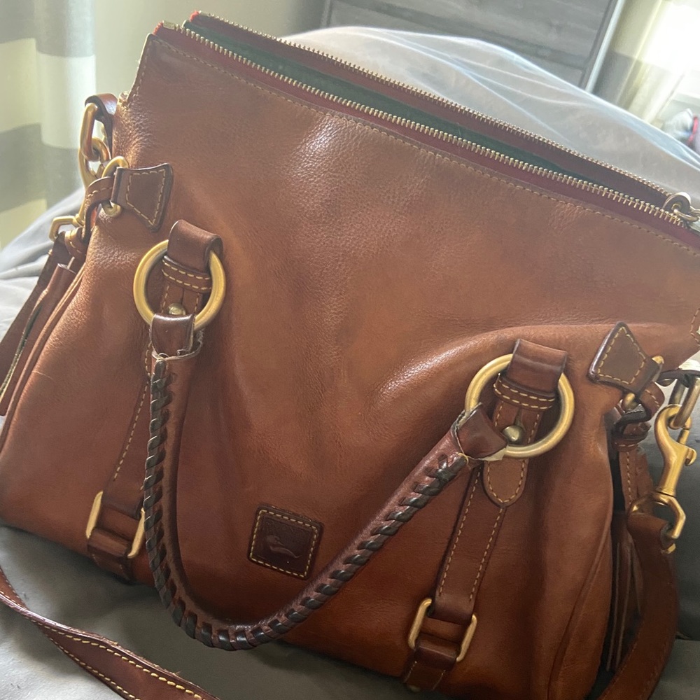 Florentine Medium Satchel